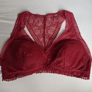 NWT Red Victoria Secret Bra Size S